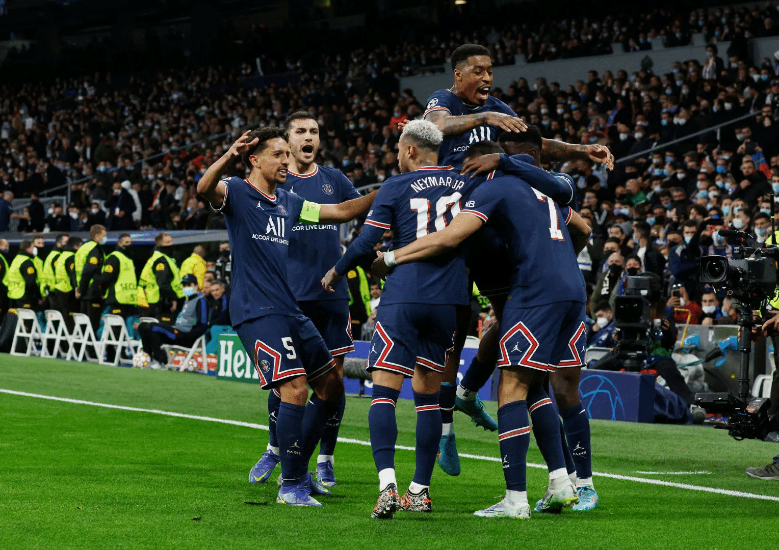 好博体育-关于欧篮联倒计时，巴黎圣日耳曼窗口期远射贴柱，细节引发关注，球迷炸锅，年轻球员得到机会的信息